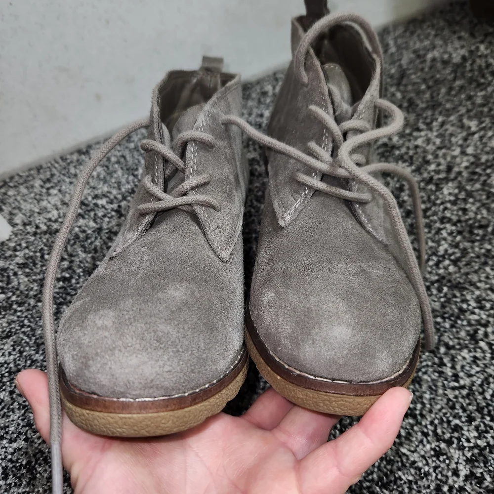 White Mountain Suede Women’s Size 8‎ Booties Wedge Gray Lambert Ankle Boots Fall
